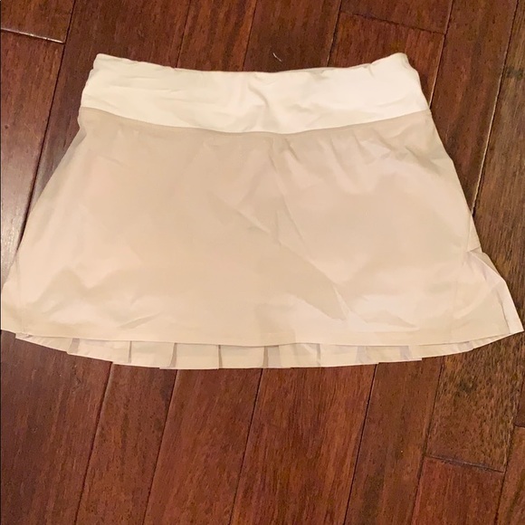 lululemon athletica Dresses & Skirts - Lululemon Pace Setter tennis skirt